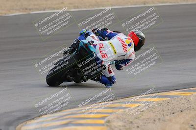 media/Dec-17-2022-SoCal Trackdays (Sat) [[224abd9271]]/Turn 10 Backside (120pm)/